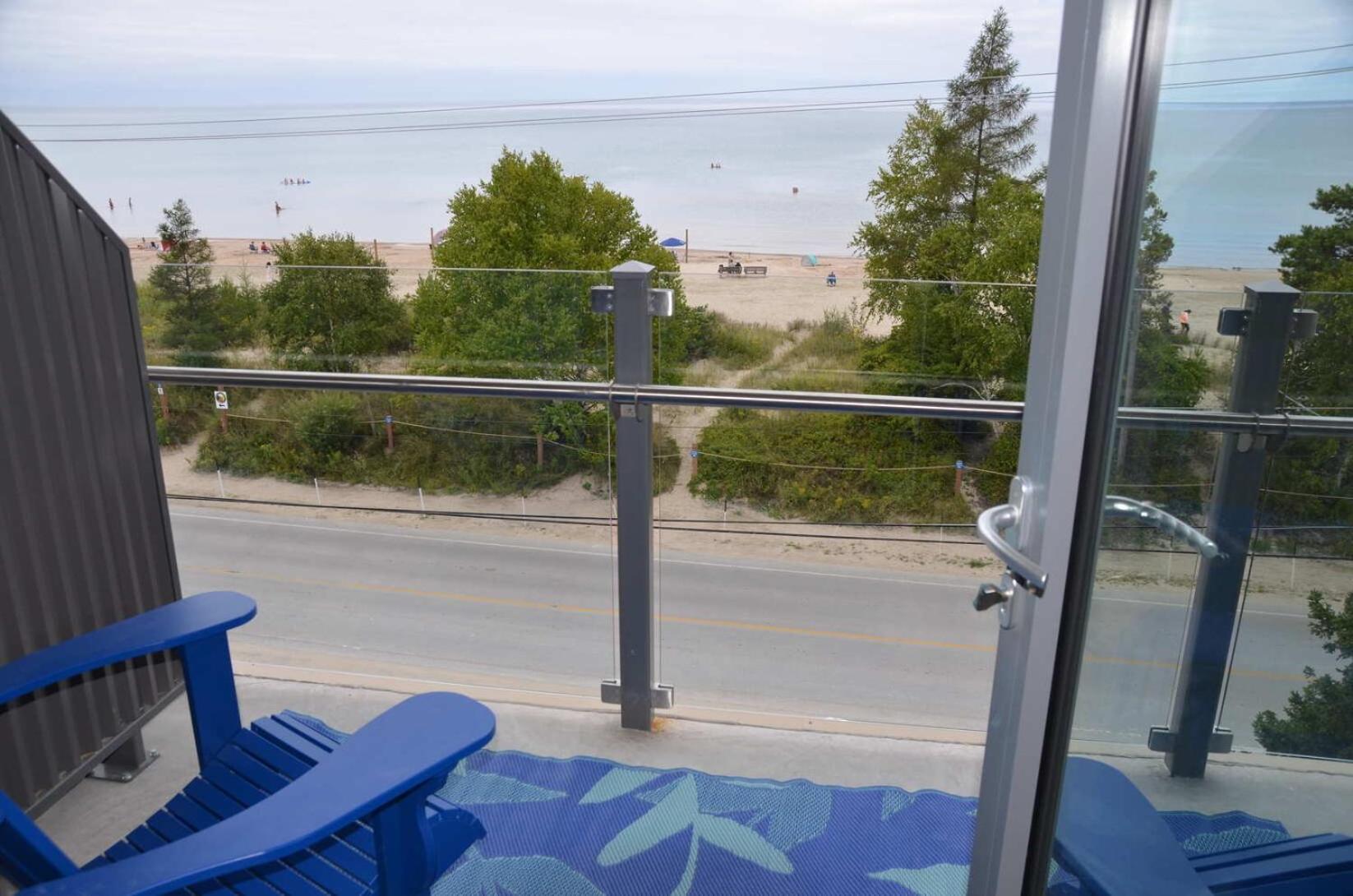 The Sands Hotel Sauble Beach Exterior foto